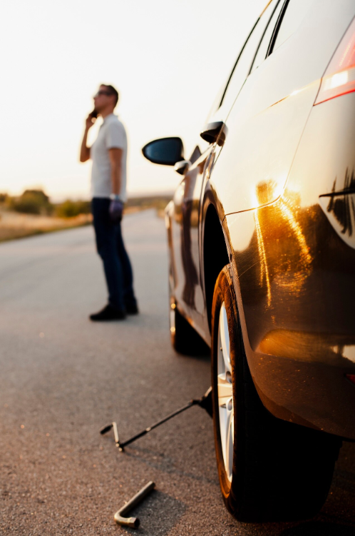 AutoAid technician providing roadside assistance in India